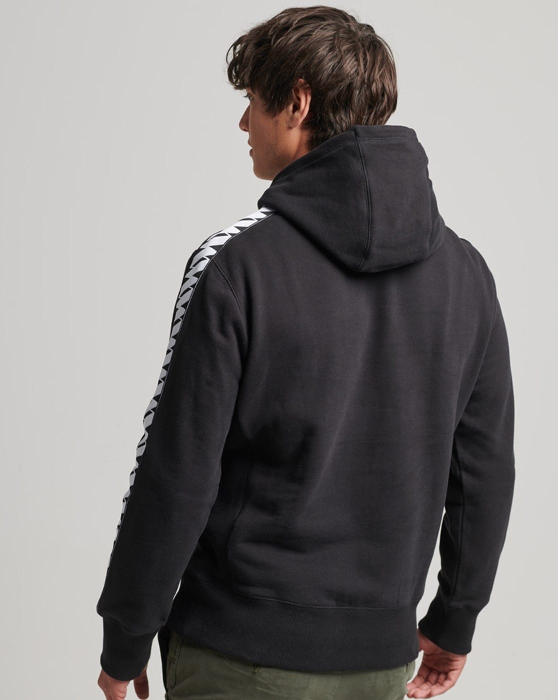 Adidas originals tape hot sale overhead hoodie black