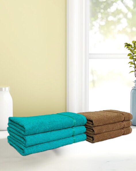 Spaces best sale hand towels