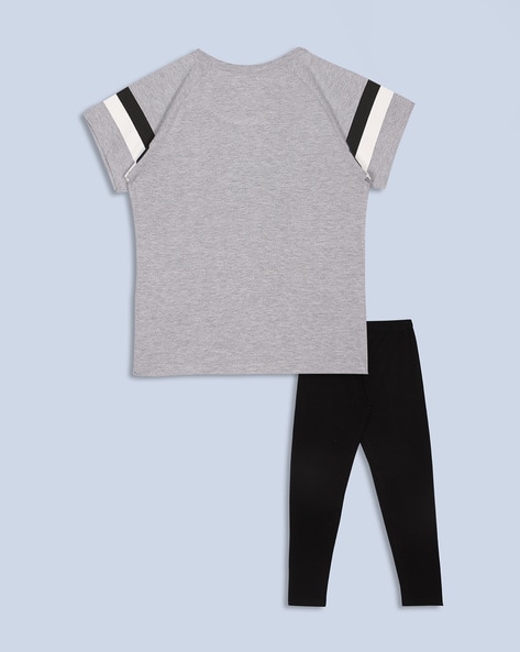 Top 10 leggings tee shirt outfits ideas and inspiration-daiichi.edu.vn