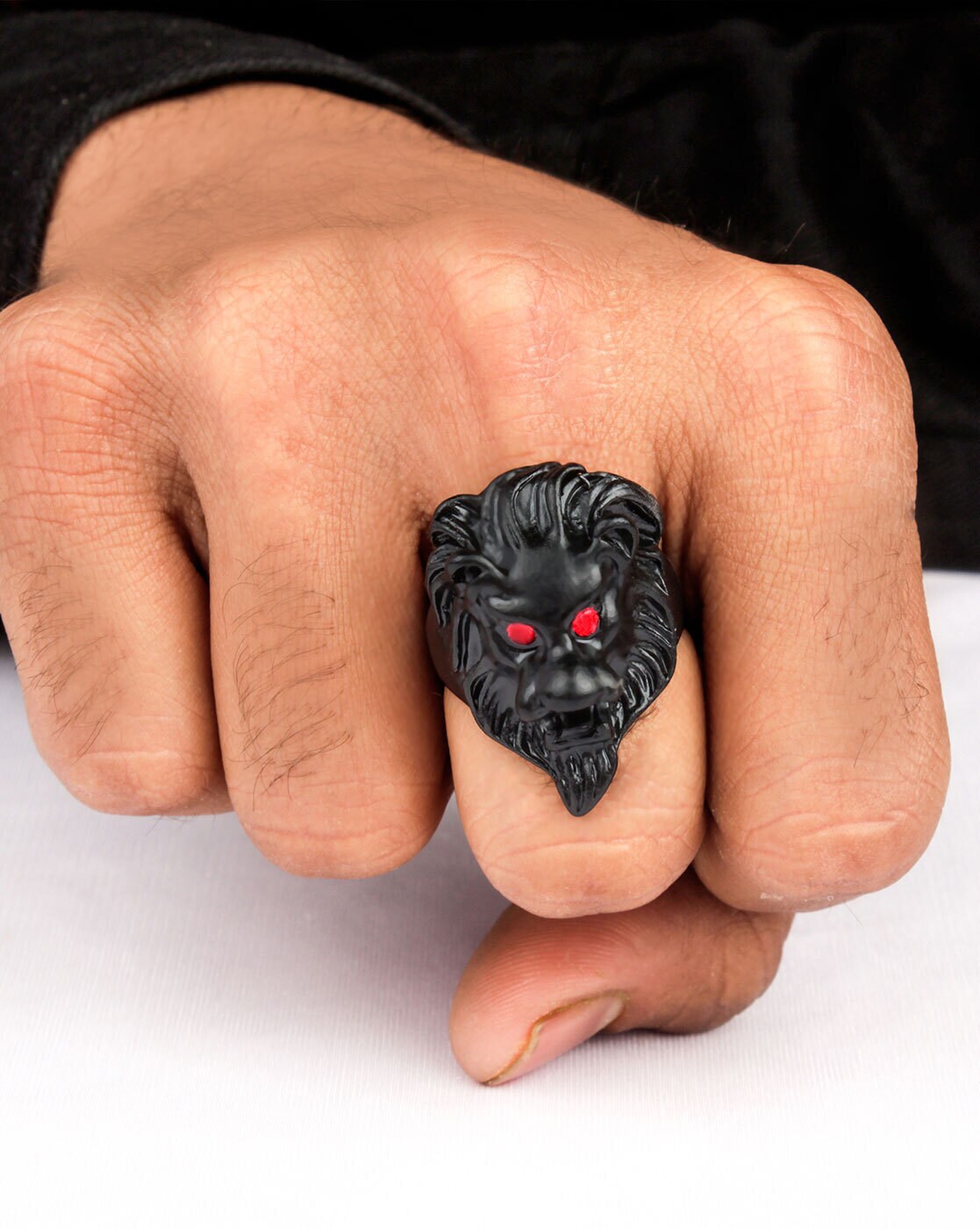 Lion shop ring black