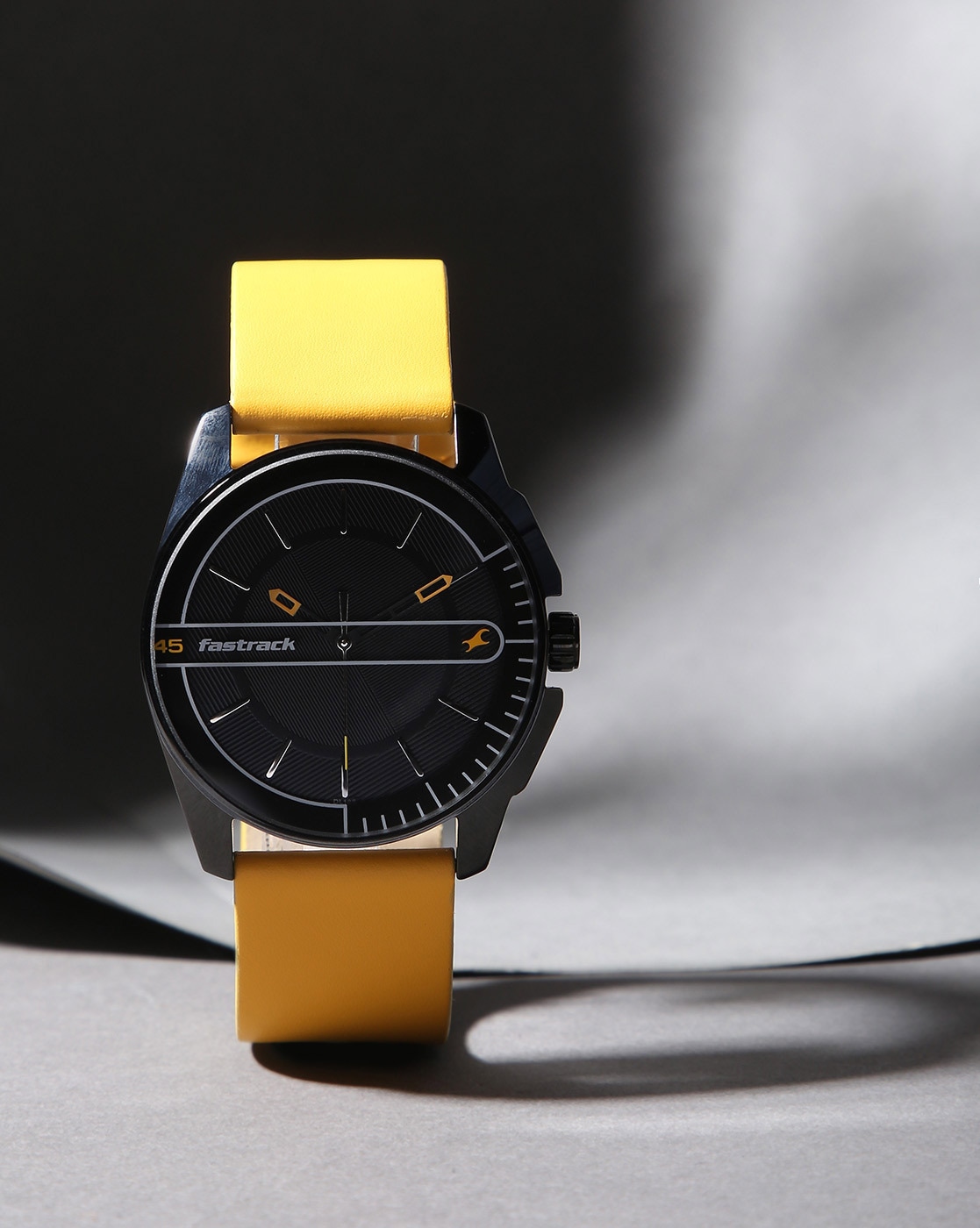 Fastrack black clearance and yellow watch