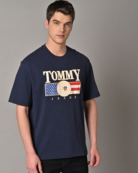 Tommy hilfiger discount navy t shirt