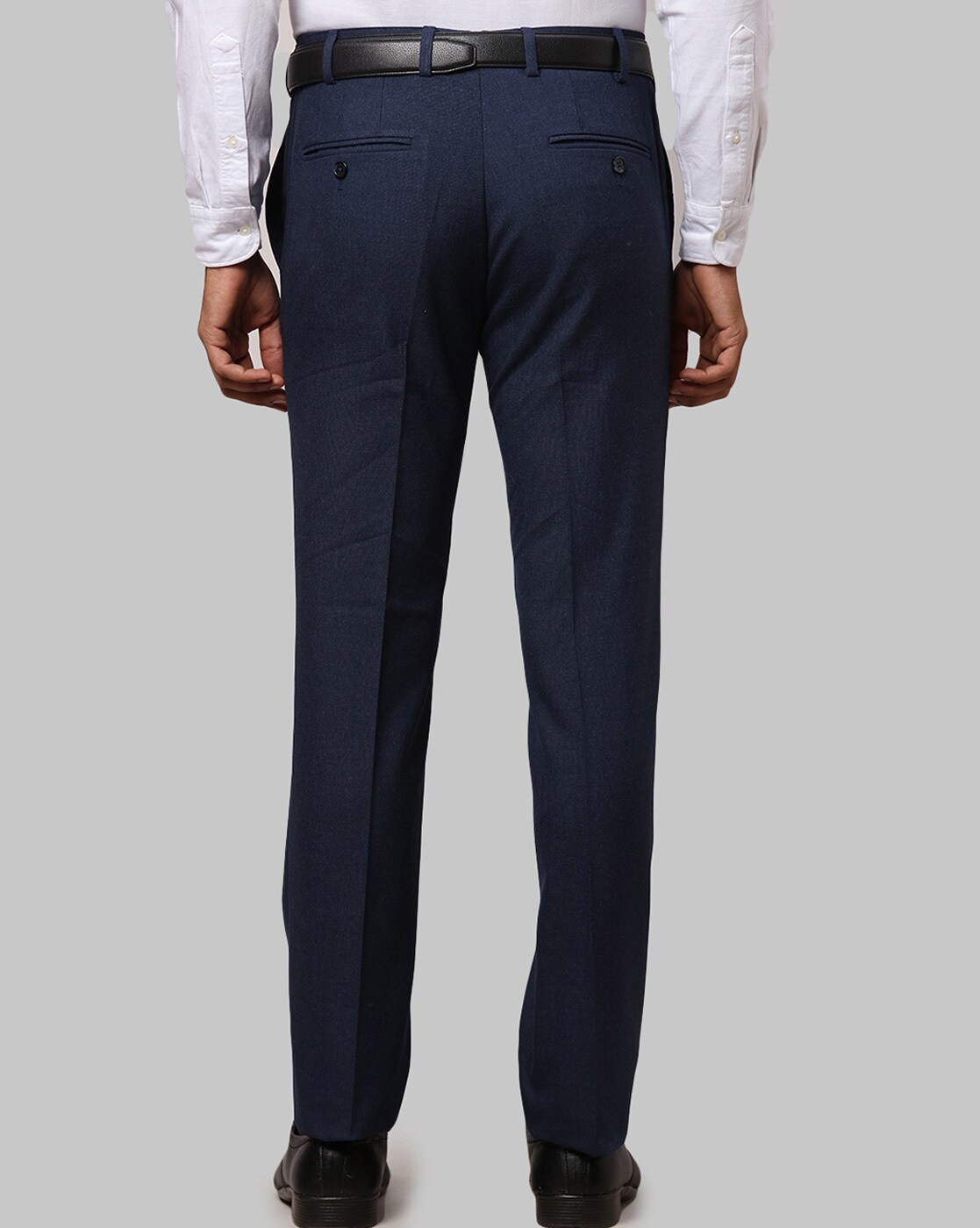 Buy MANGO MAN Navy Blue Regular Fit Checked Formal Trousers - Trousers for  Men 2391673 | Myntra