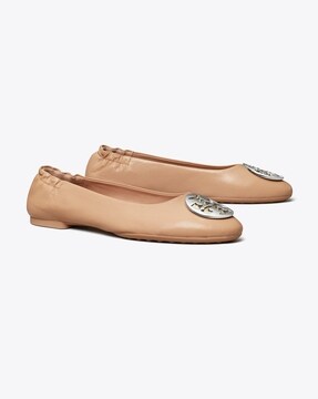 Logan slip on flat tory burch hot sale