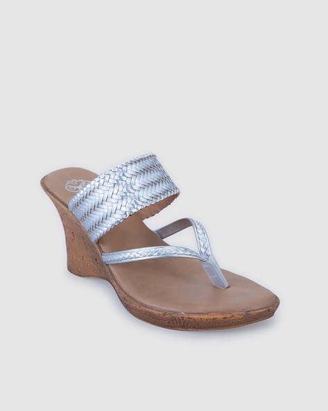 Wedges outlet online ajio