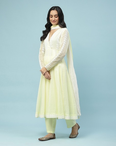 White Anarkali Suit In Fox Georgette With Plain – ReplicaVilla