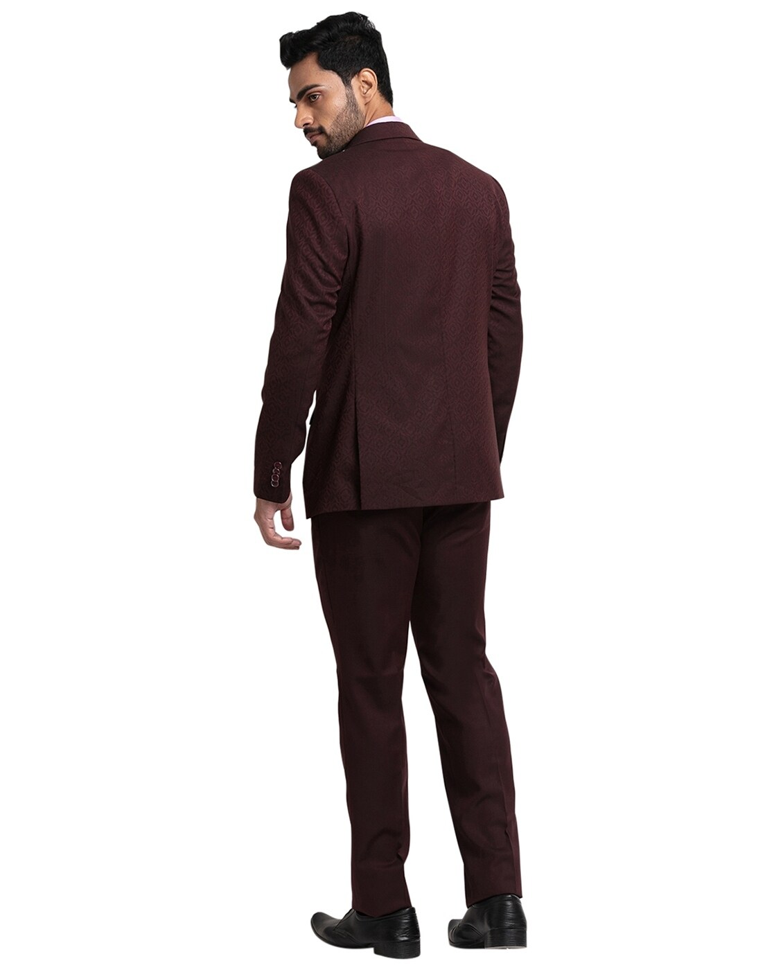 Buy Arrow Men Maroon And Navy Single Breasted Two Piece Suit - NNNOW.com