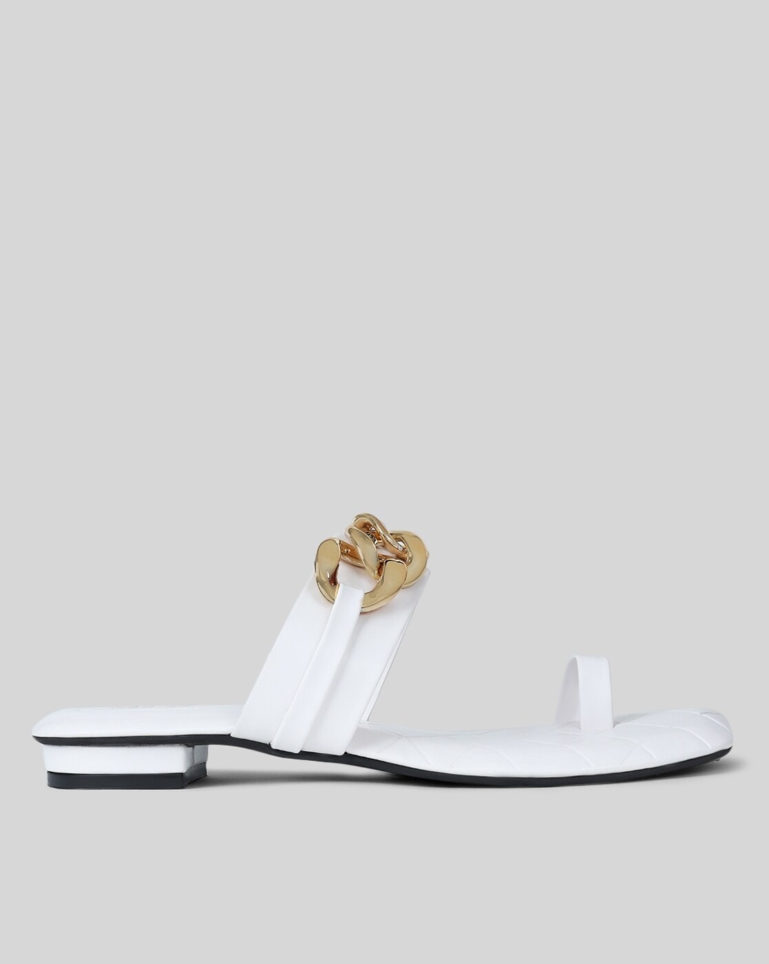 Ladies white sandals size 4 hot sale