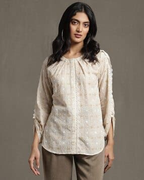 ritu kumar Relaxed Fit Round-Neck Top with Lace Detail-picture-26