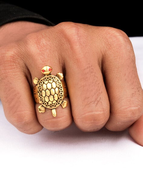 Captivating Multifinish Gold Finger Ring for Men