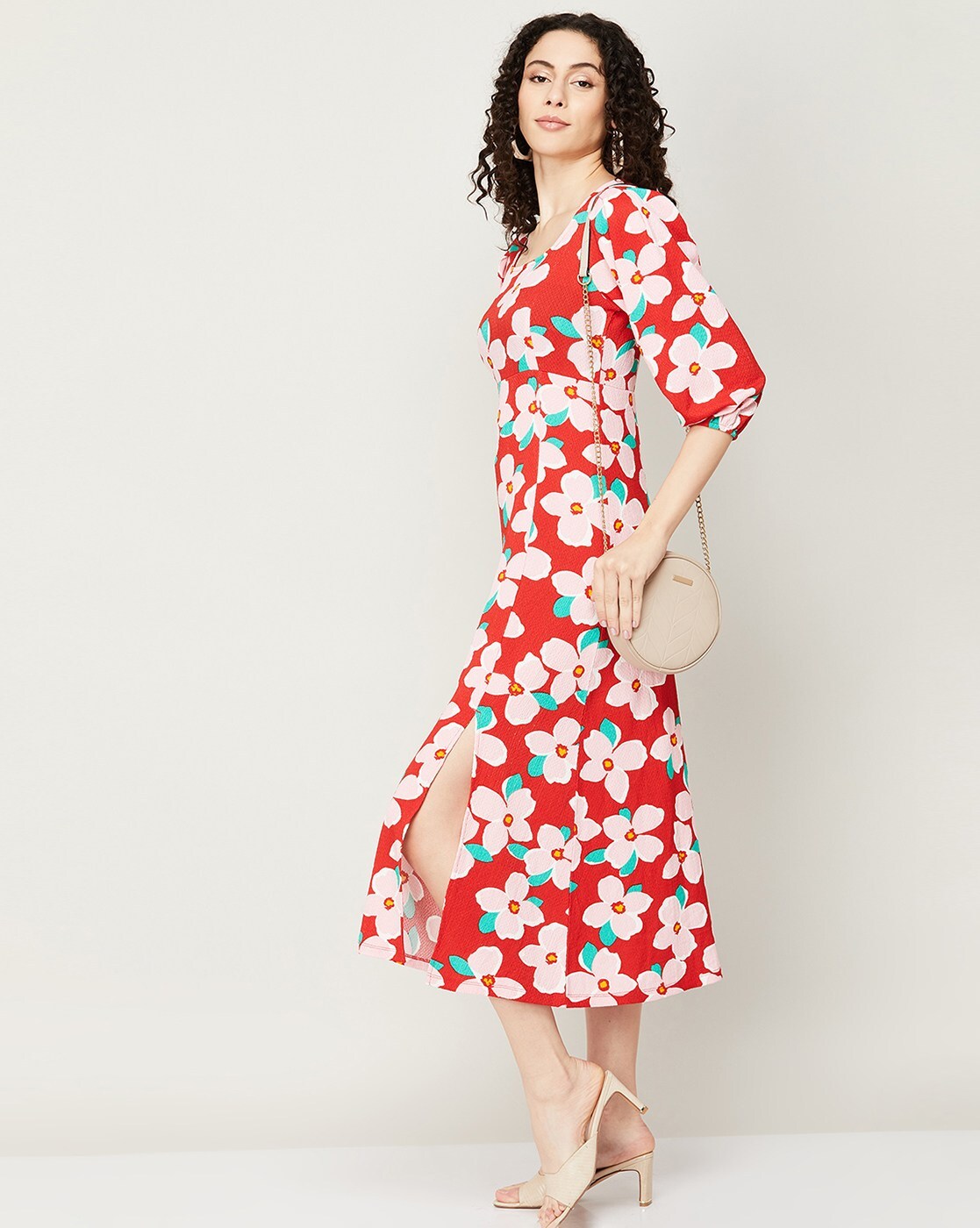 White and red floral dress by The Weave Story | The Secret Label