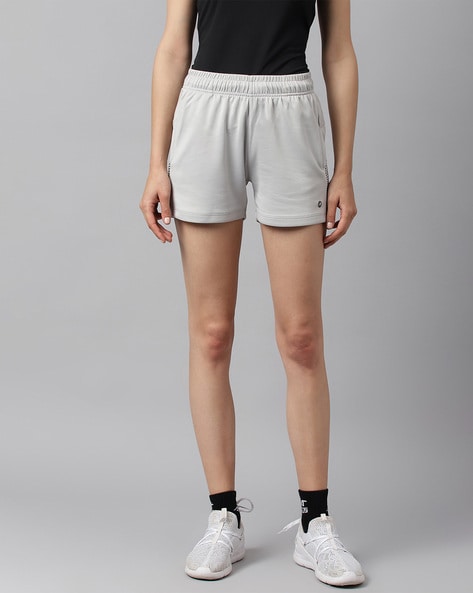 Nike knit cheap shorts womens