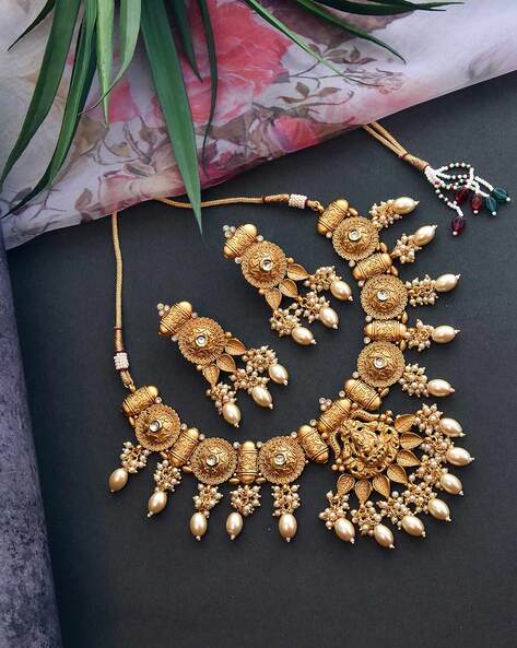 Buy gold temple jewellery on sale online