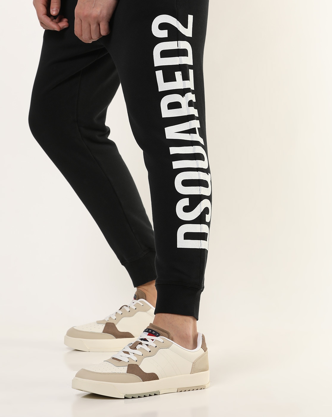 Dsquared2 joggers discount