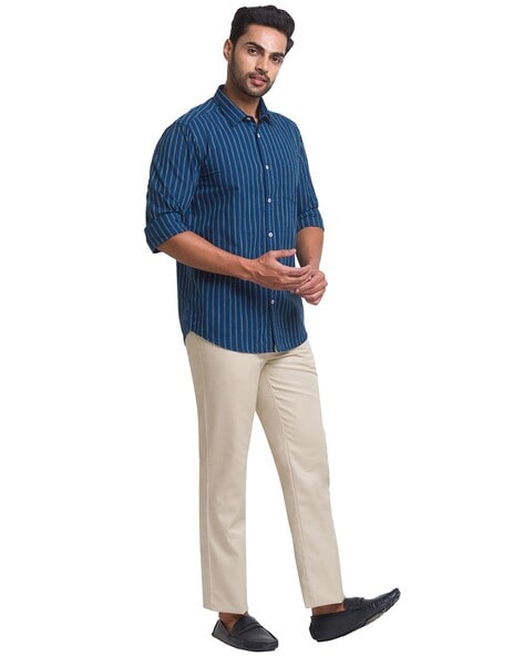 What colour pants will go well with a light blue shirt for casual looks   Quora