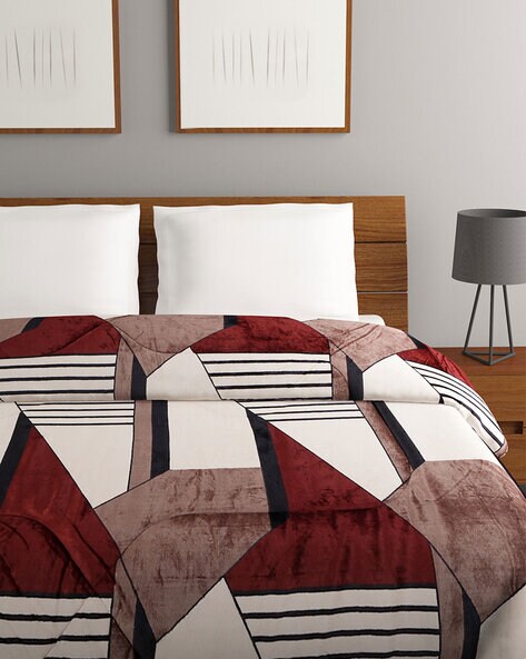 Bombay dyeing online comforter