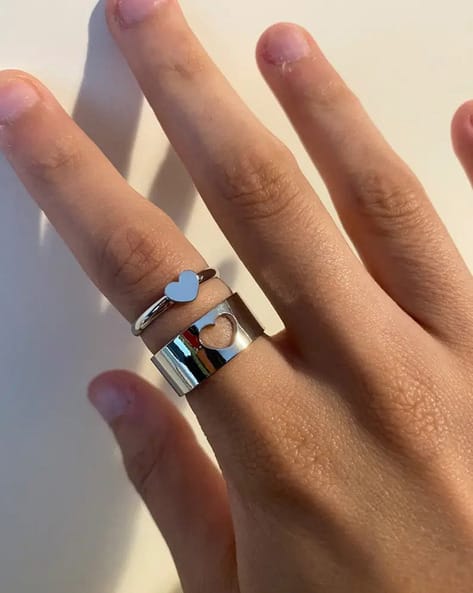 Pinapes Set of 2 Silver-Plated Couple Rings