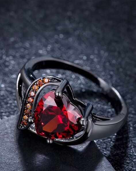 はち✨クリスマス直前商品❣️美しい❣️勝利に導く❣️Ruby ring✨ Adjustable Evil Eye ring with Ruby gemstone in 22k gold
