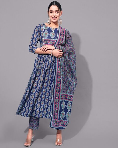 Floral Print Flared Kurta Set