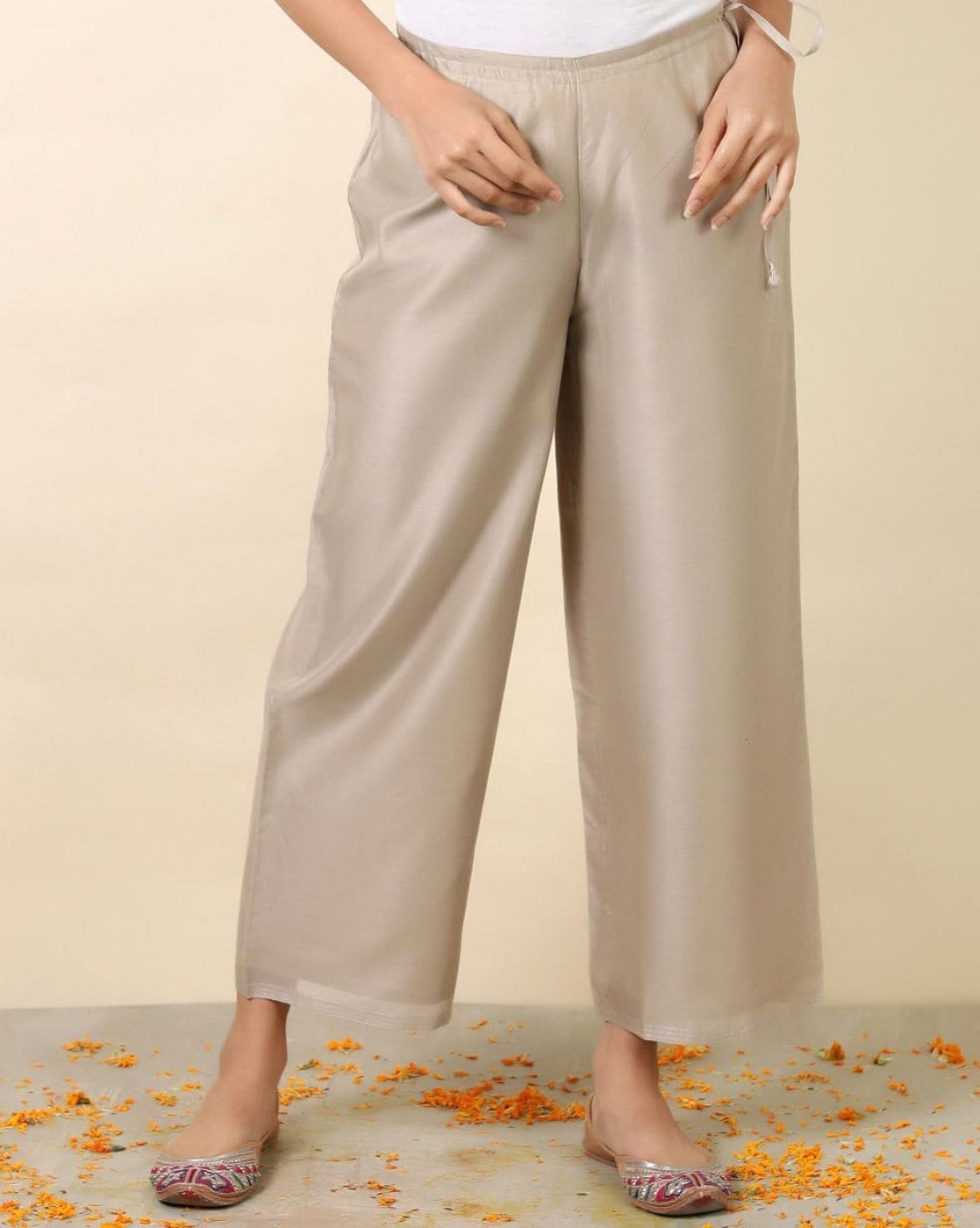 Buy Cotton Dabu Printed Casual Pant for Women Online at Fabindia | 10715593