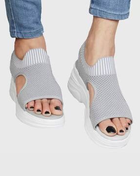 open toe slides