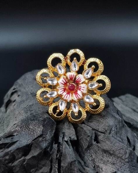 Kundan Floral Design Gold Ring Stock Image - Image of design, kundan:  167283521