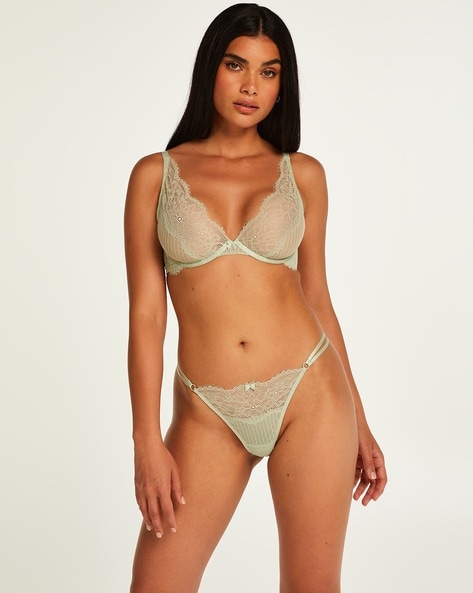 Lace Under-Wired Push-Up Bra