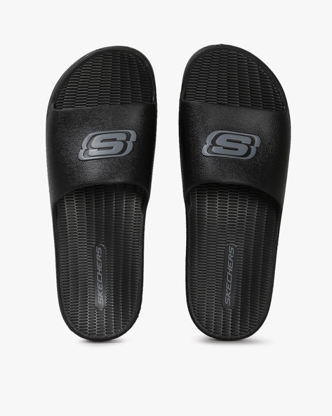 Skechers best sale slippers ajio