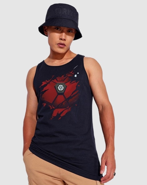 Sleeveless t store shirt with cap