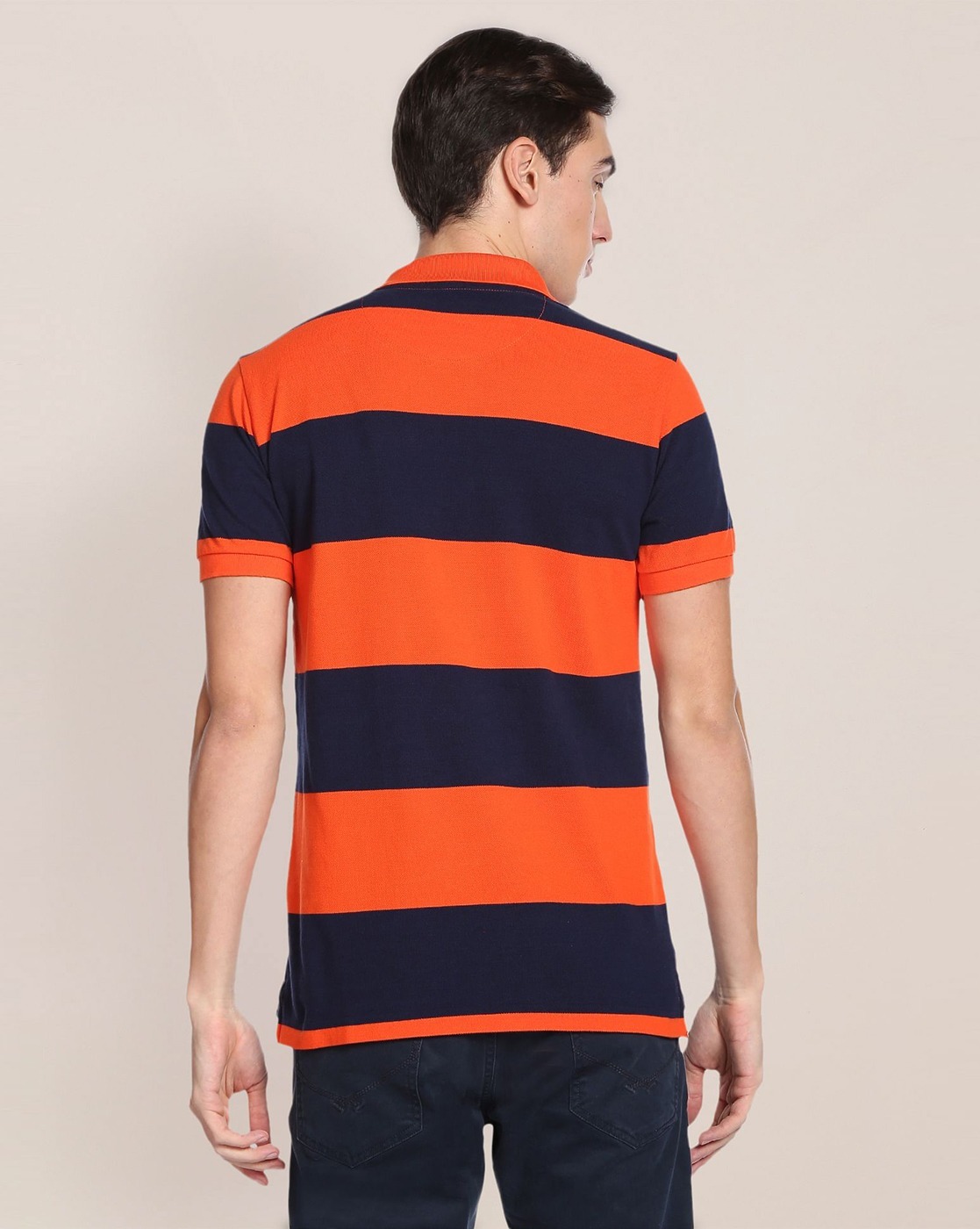 Orange t hotsell shirt collar