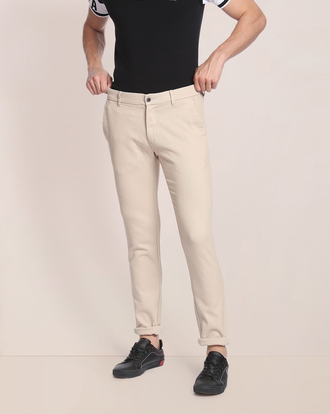 Buy U.S. Polo Assn. Denver Slim Fit Solid trousers - NNNOW.com