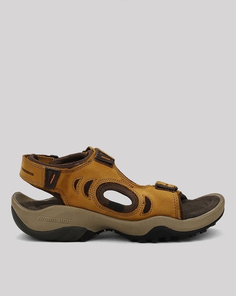 WOODLAND Men Camel Sandals - Price History