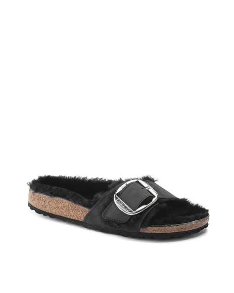 Birkenstock slides outlet with fur