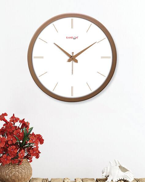 Buy RANDOM Wall Clock with Contrast Rim Online | Ajio.com