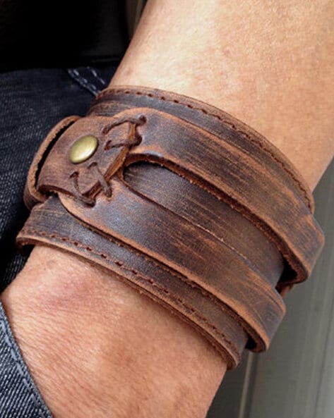 Yellow Chimes Men Brown Leather Wraparound Bracelet Buy Yellow Chimes Men  Brown Leather Wraparound Bracelet Online at Best Price in India  Nykaa