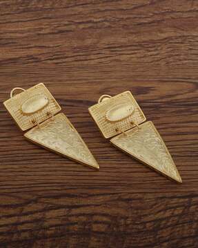 9ct Gold Square Pyramid Stud Earrings  Jewelleryboxcouk