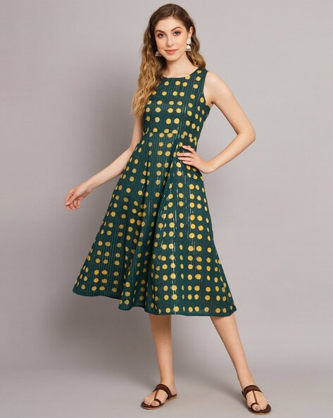 Buy Green Dresses for Women by HELLO DESIGN Online | Ajio.com