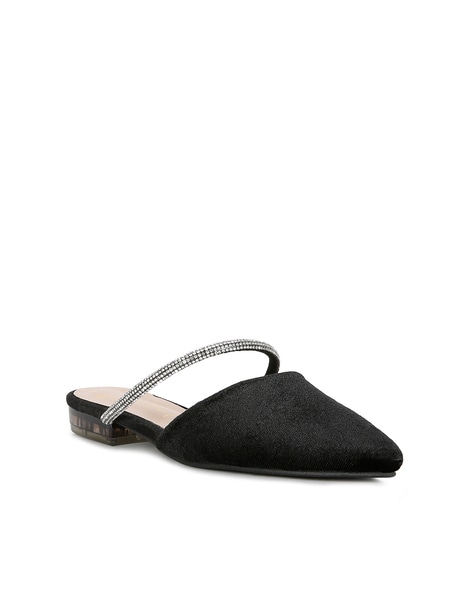 Zara - Black Velvet Flat Shoes on Designer Wardrobe