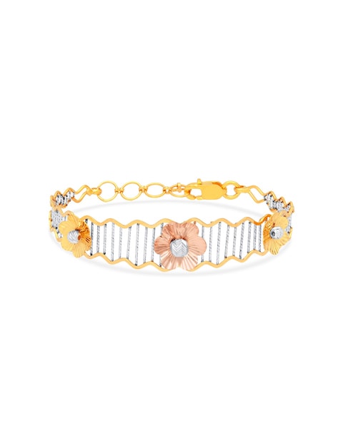 Buy Marwa Diamond Bracelet Online | CaratLane