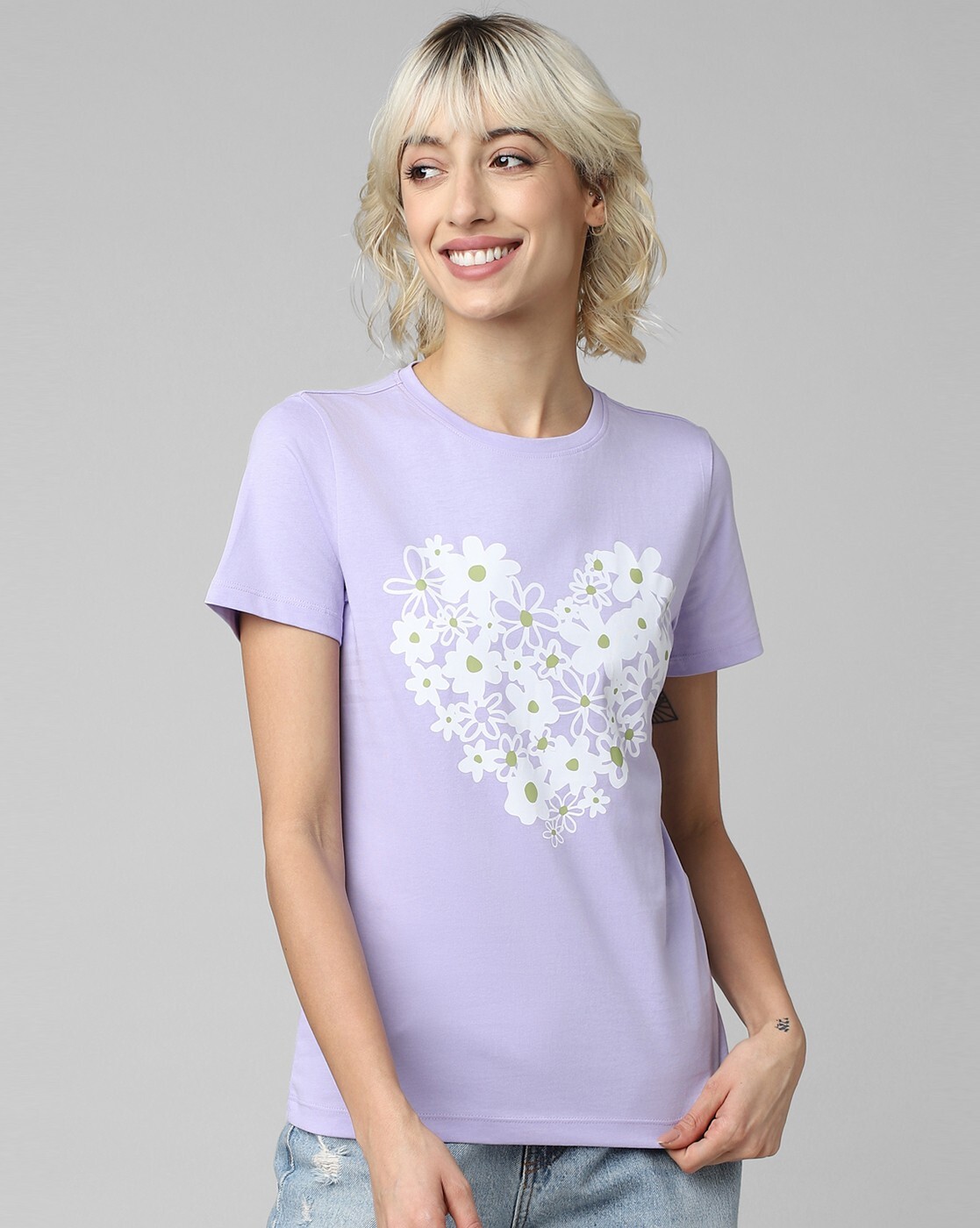 Flower t shirt outlet women's