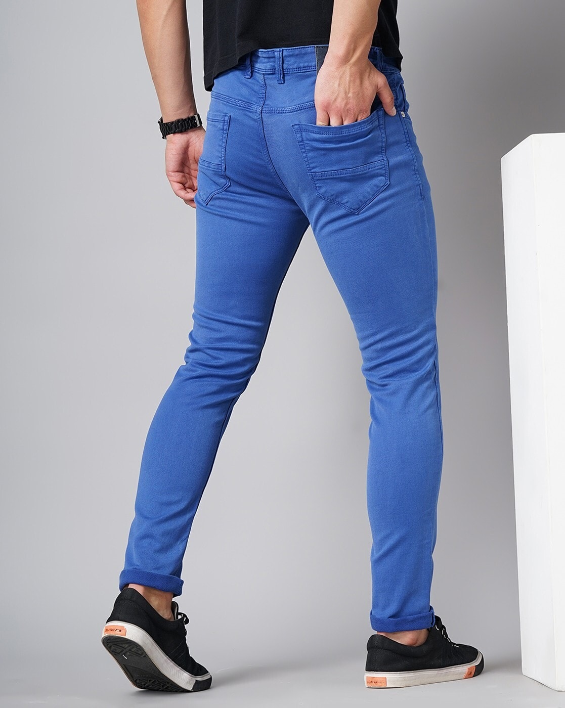 organ affældige At opdage Buy Royal Blue Jeans for Men by Owen Hart Online | Ajio.com