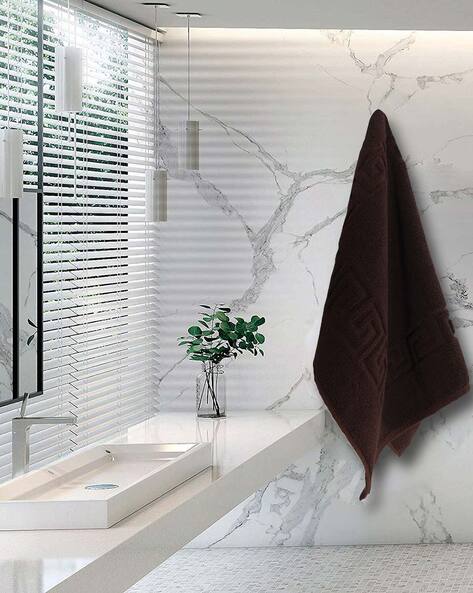 Kids bathroom hand online towels