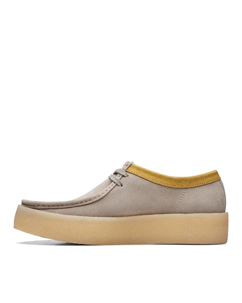 Clarks square hotsell toe shoes