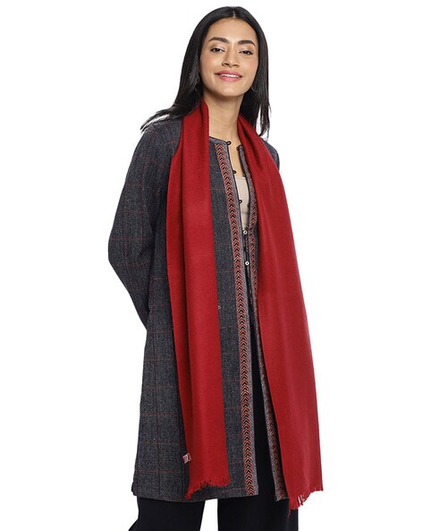 Open Muffler with Fringed Hemlines Price in India