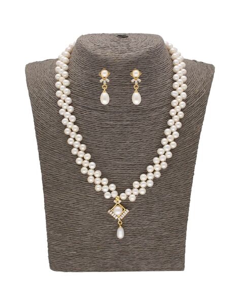 PREMIUM QUALITY MICROPLATED AD STONE PEARL NECKLACE WITH EARRINGS Jewellery  set