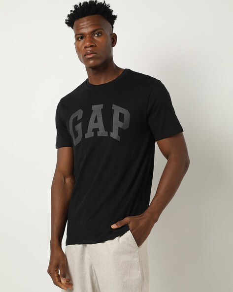 Gap crew outlet neck tee