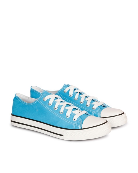 Mid-Tops Lace-Up Canvas Shoes