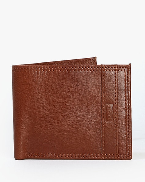 Levi's Men's Leather Trifold Wallet | Leather wallet, Wallet, Leather  trifold wallet