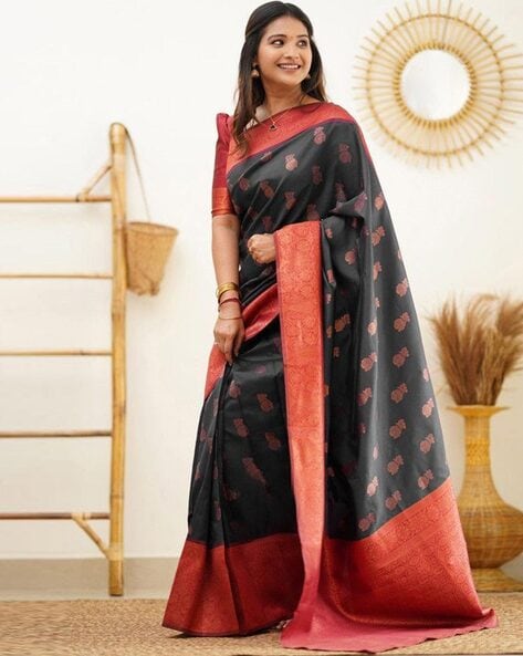 Black Gold Traditional Kanchi Soft Silk Saree at Rs 1209 | Soft Silk Saree  | ID: 26136165188