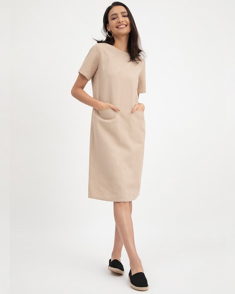 Embroidered dress - Light beige - Ladies | H&M IN